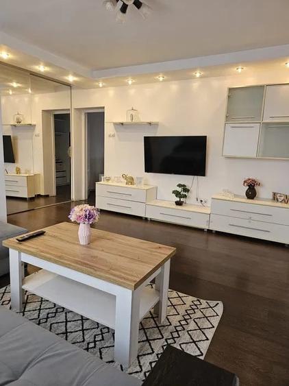 Apartament de vanzare, 2 camere, 50 mp, zona centrala! - 1