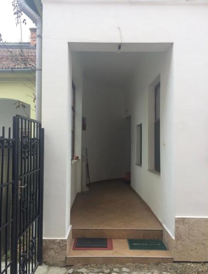 Apartament cu 2 camere decomandat în Dosu Bricii