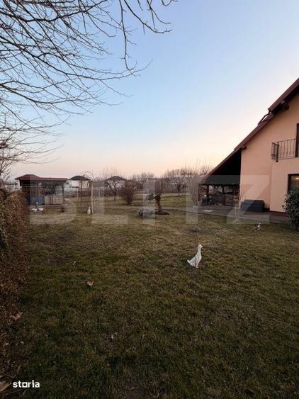 Casă cu 4 camere cu Teren 691 Mp în Ipotești