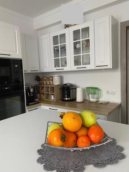 Duplex cu 4 camere cu Canalizare în Dâmbul Rotund