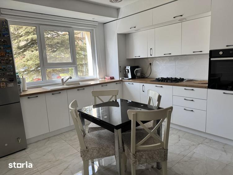 Casă cu 3 camere cu Teren 335 Mp în Ștefăneștii de Jos