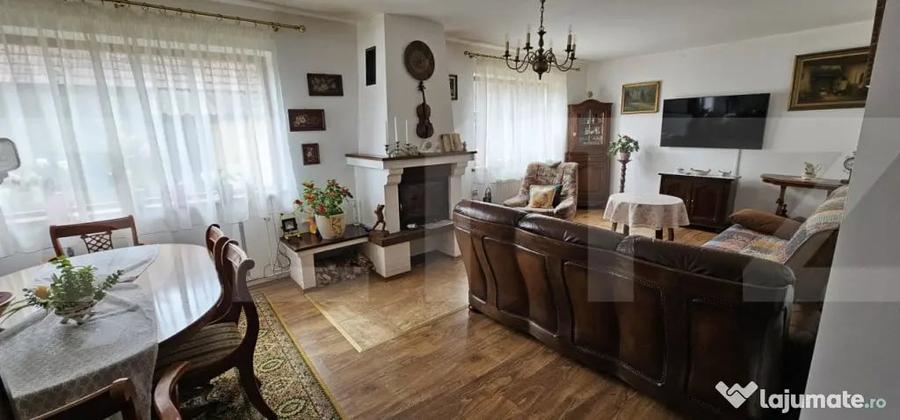Casă cu 4 camere cu Teren 569 Mp în Central