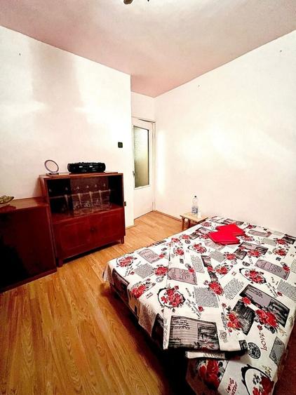 Apartament cu 2 camere decomandat în Infrățirii