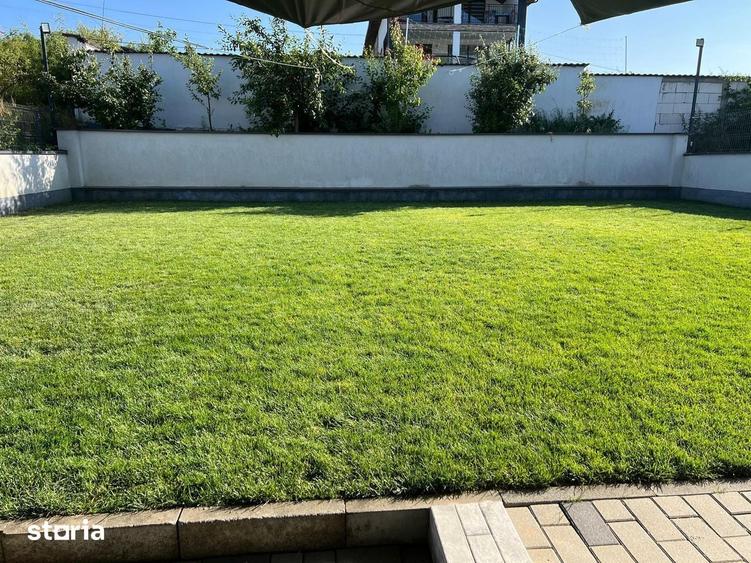 Casa superba in Campene?ti cu vedere la lac,curte amenajata.Comision 0 - 12