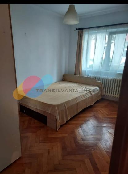 Apartament cu 3 camere semidecomandat în Mănăștur