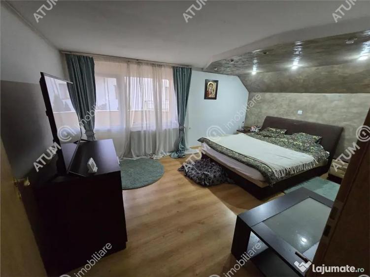 Casă cu 8 camere cu Teren 500 Mp în Vasile Aaron