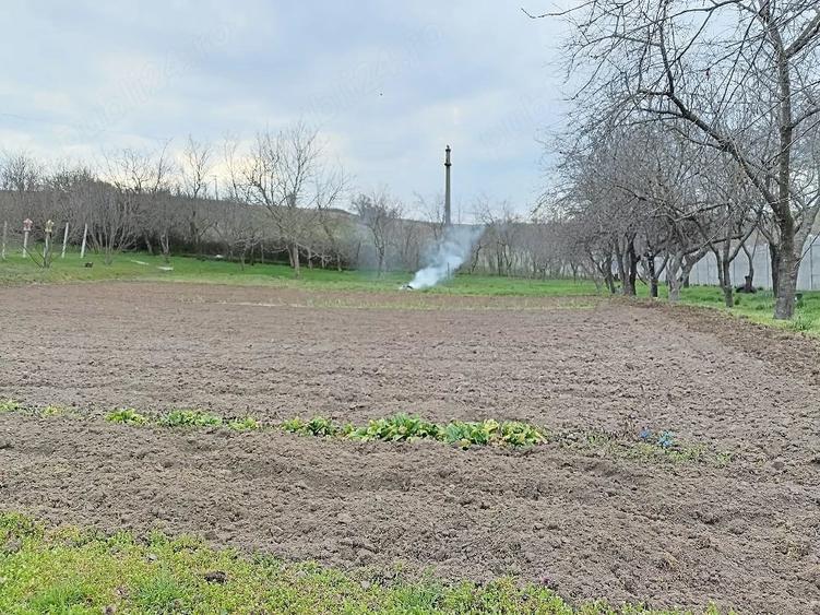 Teren de 1500 mp, în Ghercești