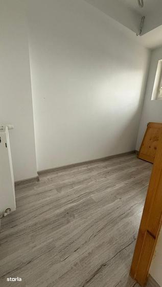 Apartament cu 4 camere decomandat în Obcini
