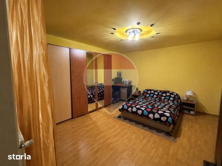 Casă cu 3 camere cu Teren 300 Mp în Mogoșoaia