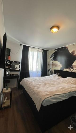 Apartament cu 3 camere semidecomandat, mobilat în Dumbrăvița