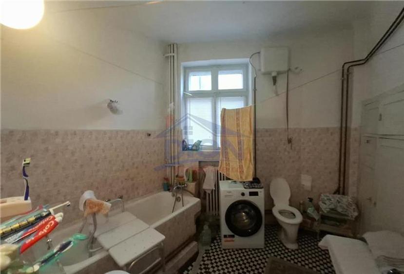 Apartament cu 5 camere circular în Cotroceni