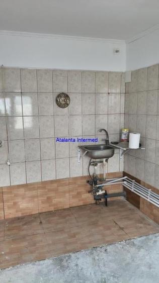 Casă individuală cu 3 camere cu Teren 300 Mp în Lumina