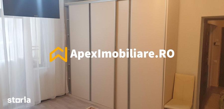 Apartament cu 3 camere decomandat în Grivița
