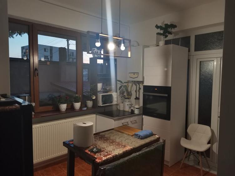 Garsonieră în Gorjului