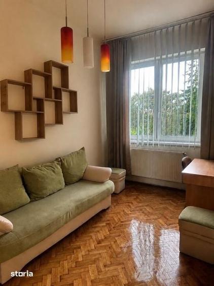 Inchiriez apartament ultra central 2 camere - 2