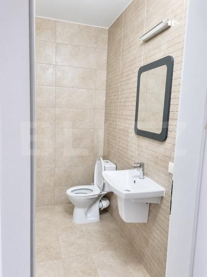 Apartament cu 3 camere decomandat în Independenței
