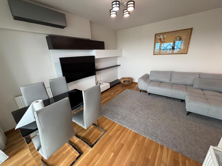Apartament cu 2 camere decomandat în Barbu Văcărescu