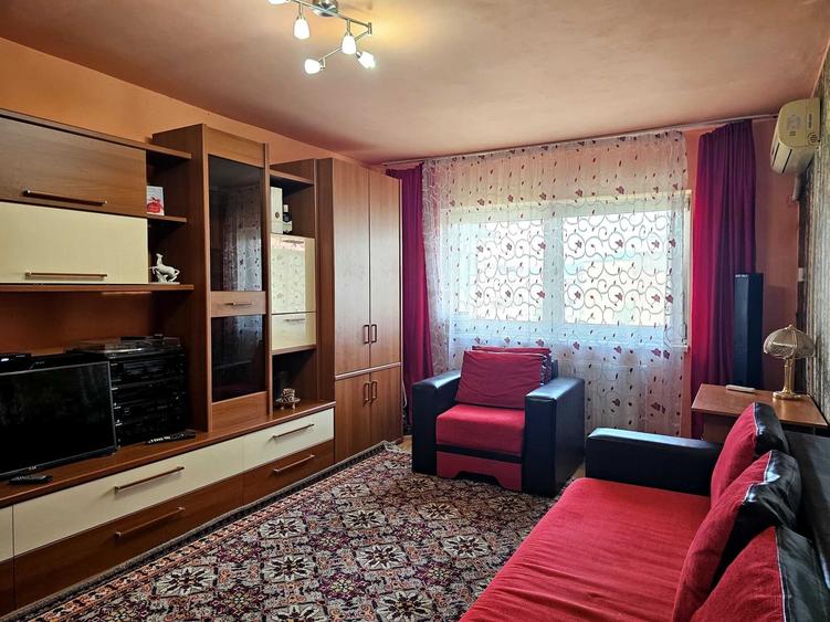 Apartament cu 3 camere decomandat în Ultracentral