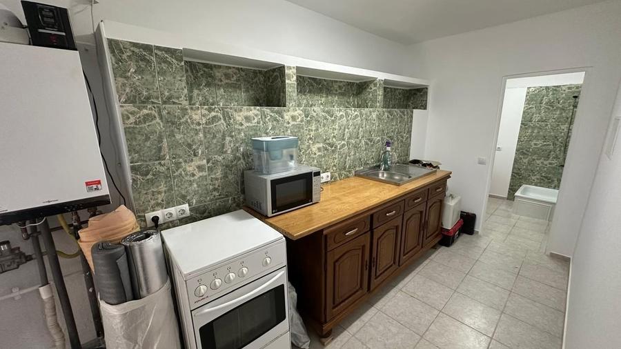 Casă cu 3 camere cu Teren 148 Mp în Colentina
