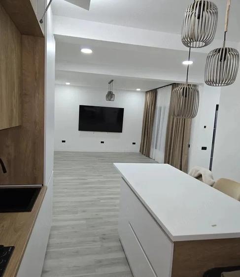 Casă cu Teren 310 Mp în Central