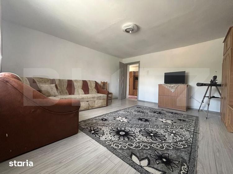 Casă cu 5 camere cu Teren 3000 Mp în Central