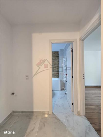 Apartament cu 4 camere decomandat în Dacia