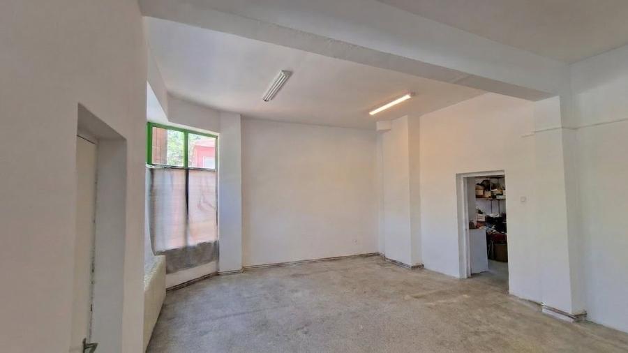 Spațiu comercial, de 89 mp, în Central