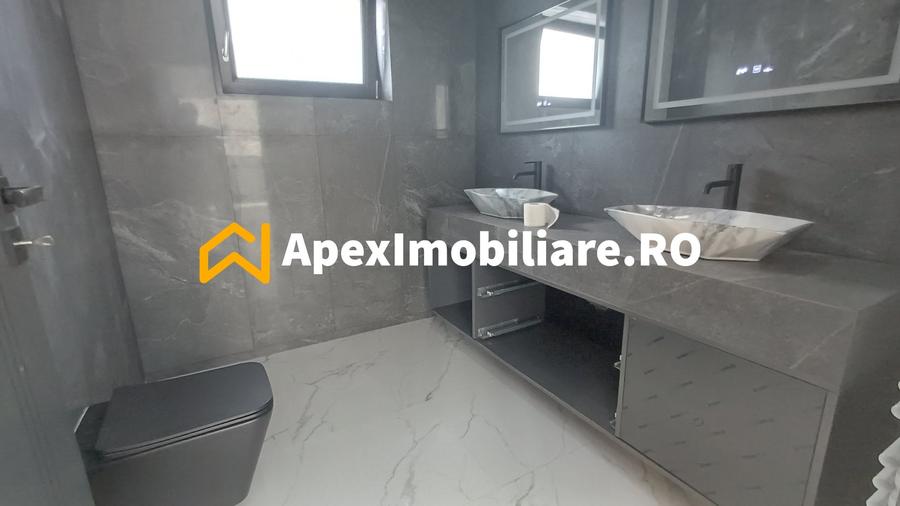 Casă individuală cu 7 camere cu Canalizare în Pipera