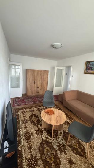 Apartament cu 2 camere semidecomandat în Ultracentral