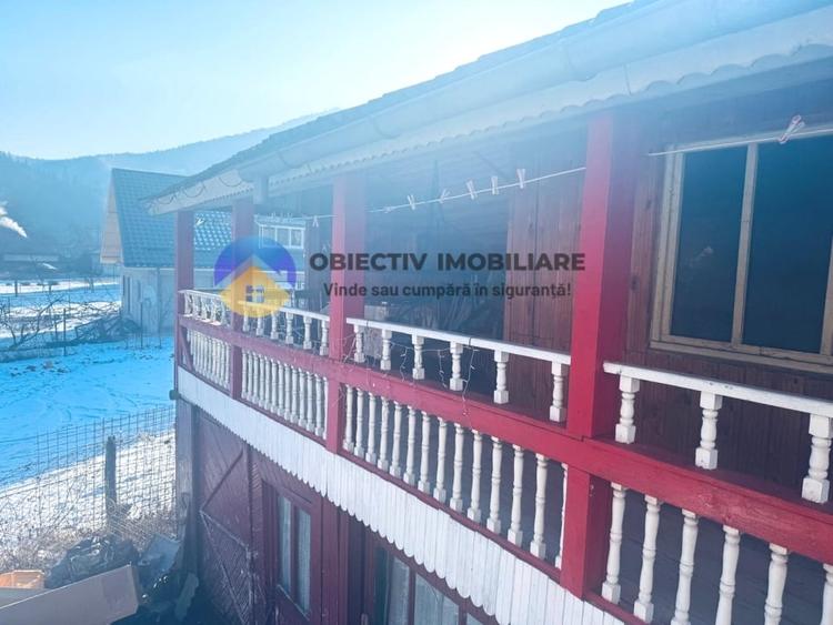 Casă individuală cu 3 camere cu Teren 476 Mp în Tarcău