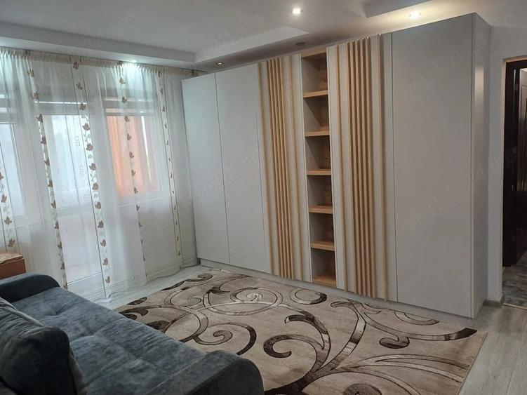 Apartament cu 2 camere semidecomandat în Mircea cel Bătrân