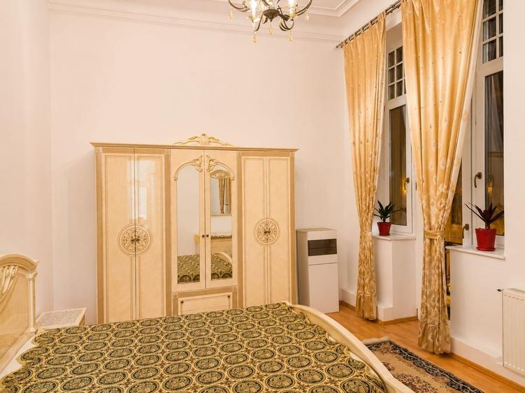 Apartament cu 2 camere decomandat în Armeneasca