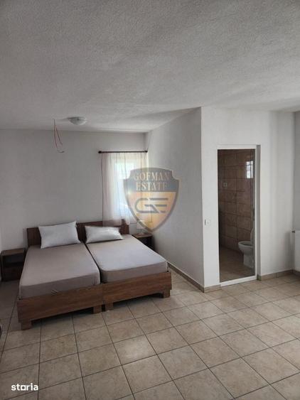 Casă cu 4 camere în Lumina