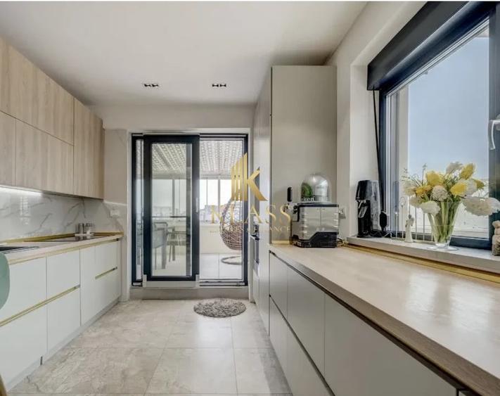 Apartament cu 4 camere decomandat, mobilat în Iancului