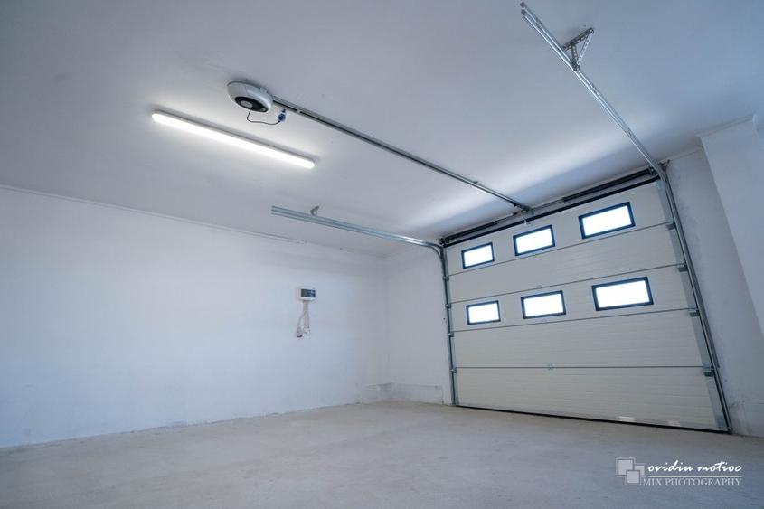 Spațiu industrial, de 137 mp, în Dâmbul Rotund