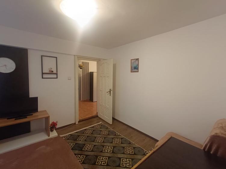 Garsonieră decomandată în Giurgiului