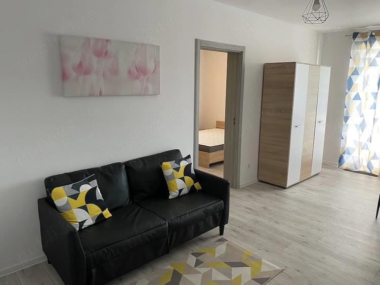 Apartament cu 2 camere decomandat în Florești