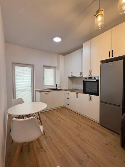 Apartament cu 2 camere semidecomandat în Turnișor