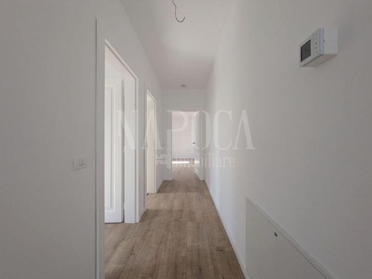 Duplex cu 5 camere cu Canalizare în Iosia