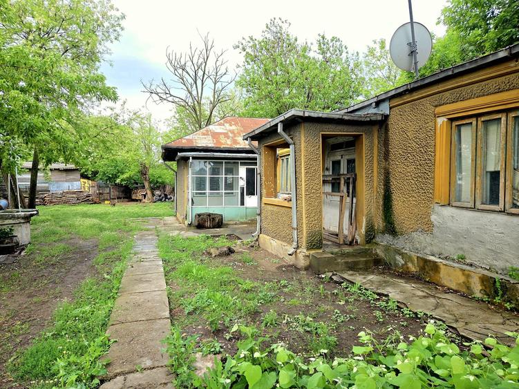 Casă individuală cu 2 camere cu Teren 585 Mp în Tudor Vladimirescu