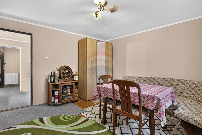 Casă cu Teren 252 Mp în Aradul Nou