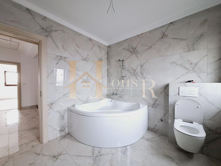 Duplex cu 5 camere cu Canalizare în Girocului