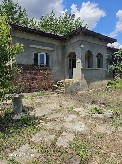 Teren de 1000 mp, în Vieru