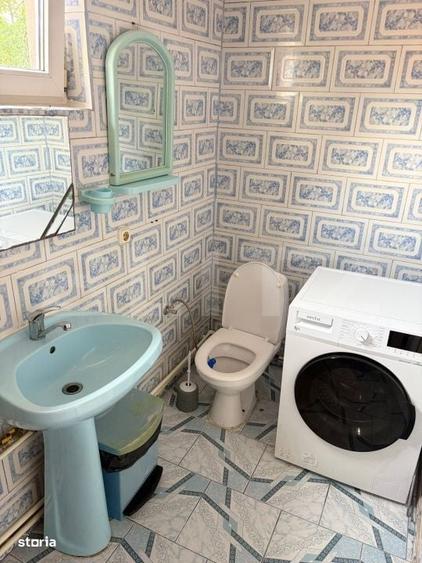 Casă cu 4 camere în Balota de Sus