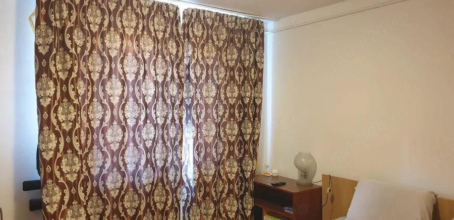 Apartament cu 2 camere semidecomandat în Trivale