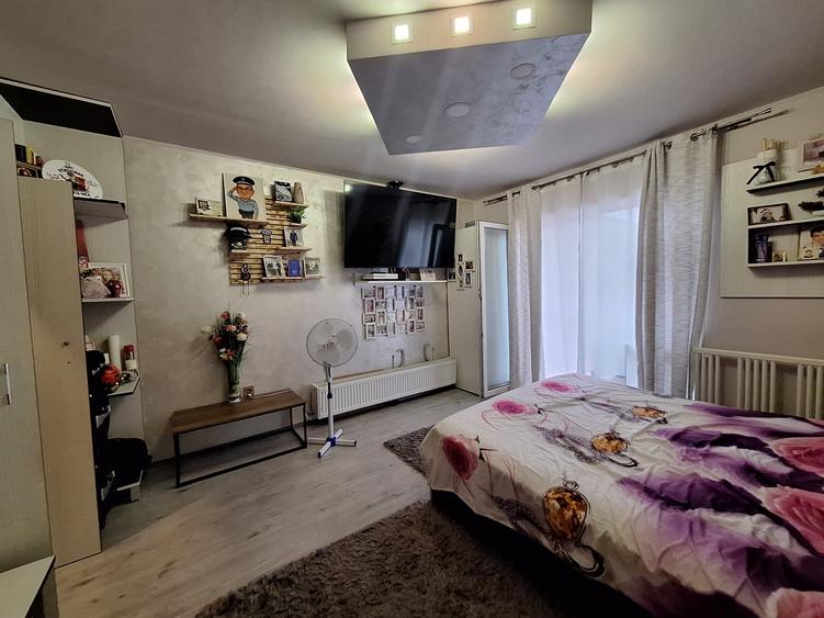 Apartament cu 2 camere decomandat, mobilat în Florești