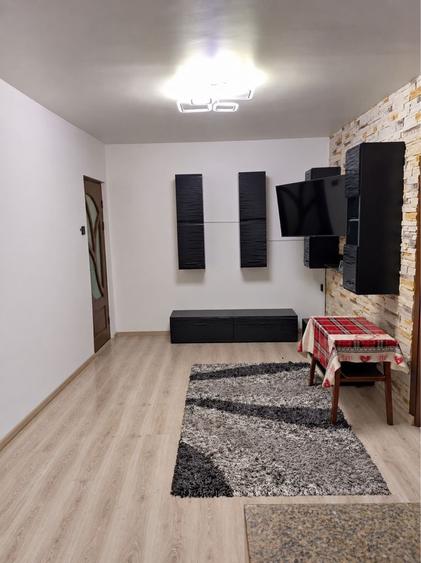 Vand Apartament 3 camere Craiova - 2