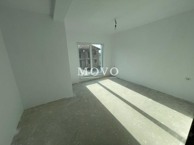 Duplex cu 4 camere cu Teren 300 Mp în Giroc
