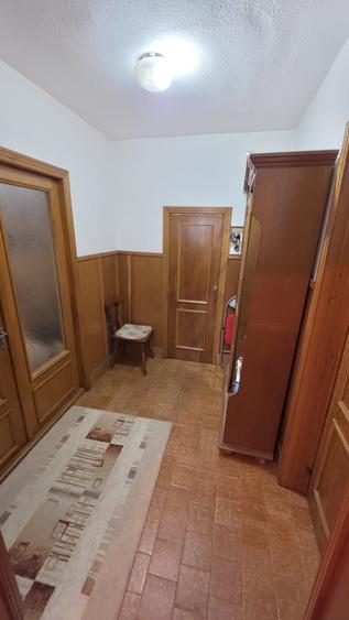 Apartament cu 3 camere în Aiud