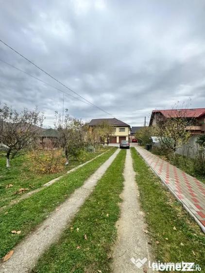 Casă cu 5 camere cu Teren 1310 Mp în Central